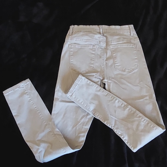 Brazil Skinny Jeans - Picture 3 of 4